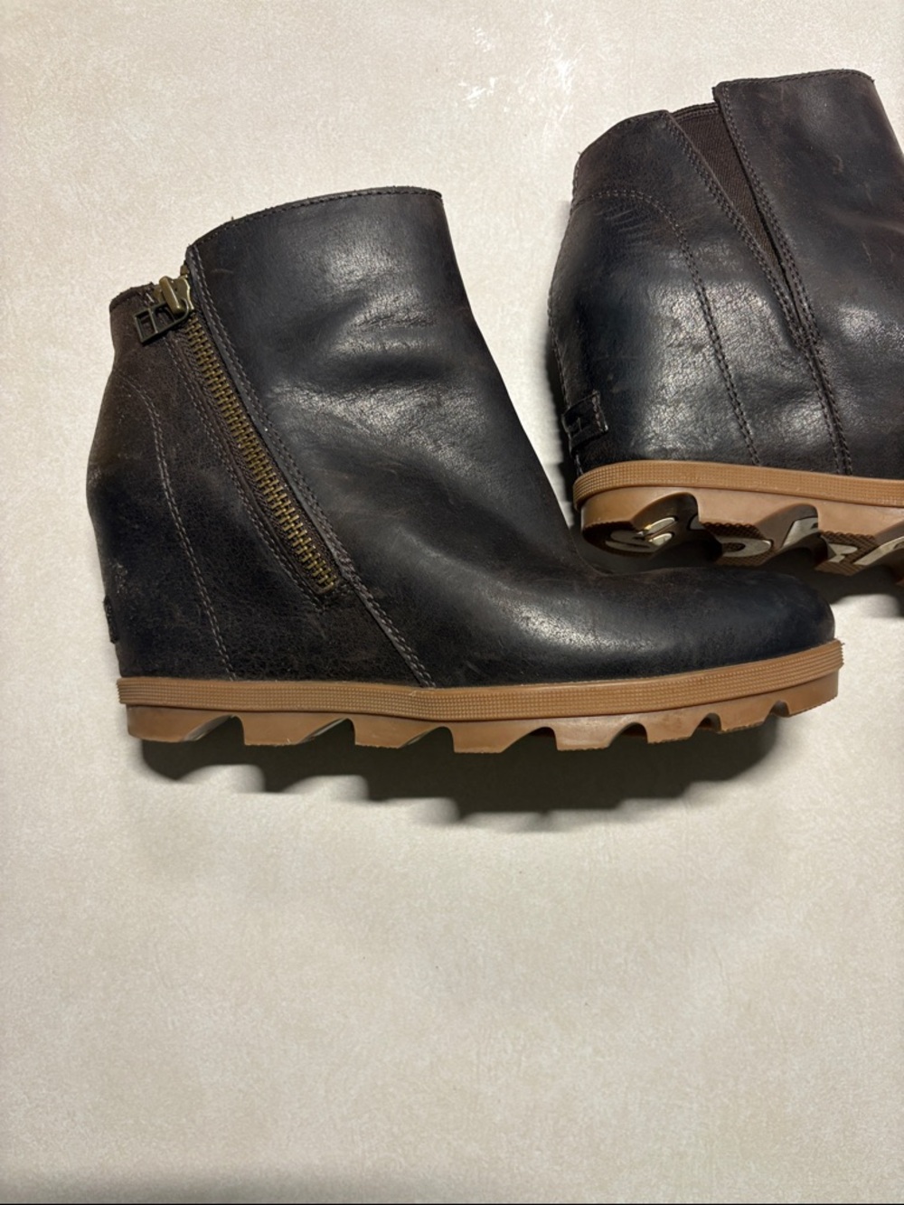 Sorel Chocolate Leather Ankle Booties with Tan Lug Sole - Picture 5 of 8